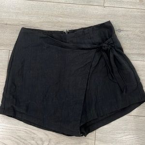 Black High Waisted Tie Skort
